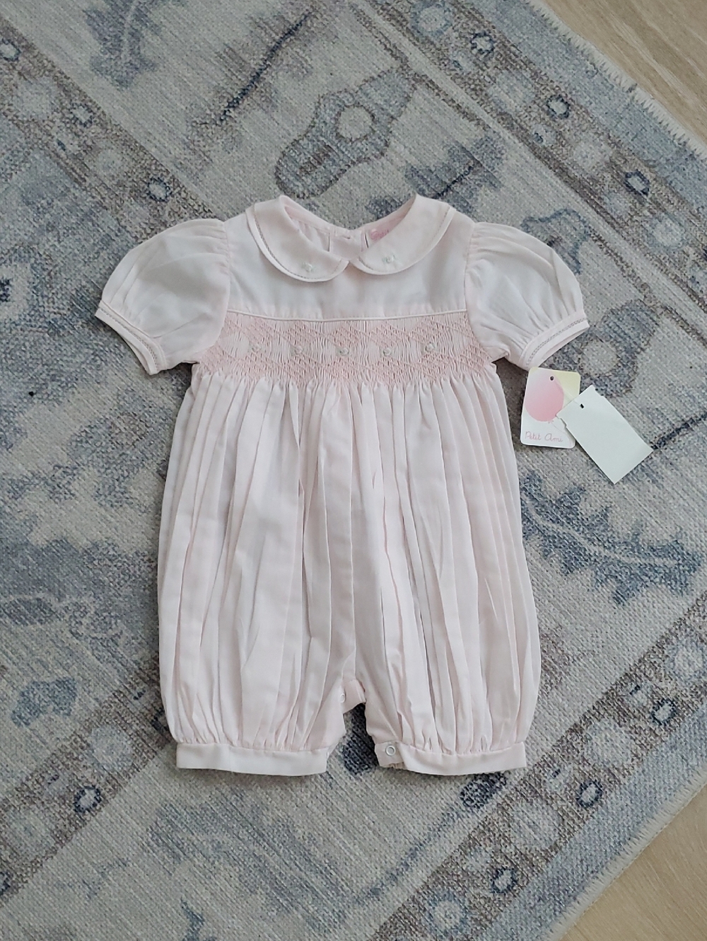 NWT Petit Ami Baby Girls Pink Smocked French Bubble Romper sz3m